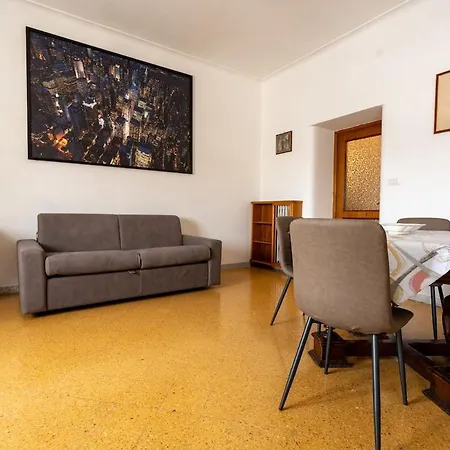 Romolo - Domus San Pietro * Róma